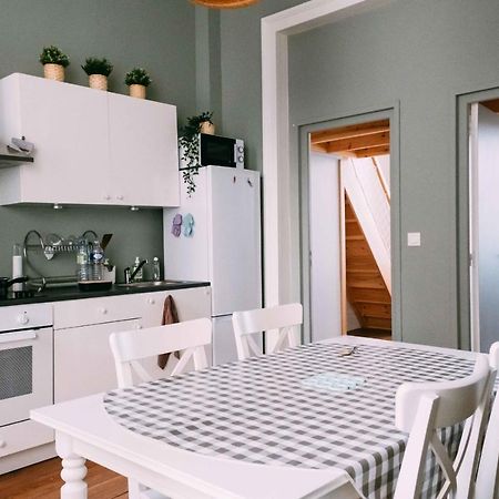 Charming Apartment With Terrace In Lille ลีลล์ ภายนอก รูปภาพ